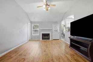 218 Juniper St, Georgetown, TX 78626 - Photo 10