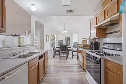 218 Juniper Street, Georgetown, TX 78626 - Photo 2