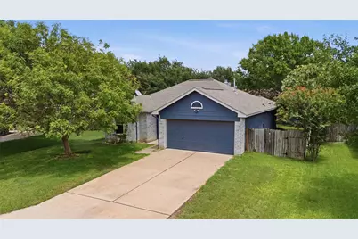 218 Juniper Street, Georgetown, TX 78626 - Photo 2