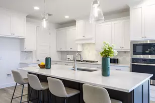 144 La Venta Loop, Liberty Hill, TX 78642 - Photo 2