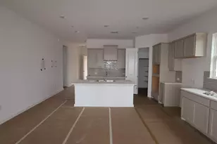 820 Purmela St, Leander, TX 78641 - Photo 2