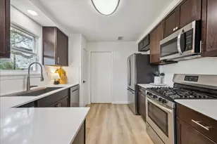 12935 Pegasus St, Austin, TX 78727 - Photo 20