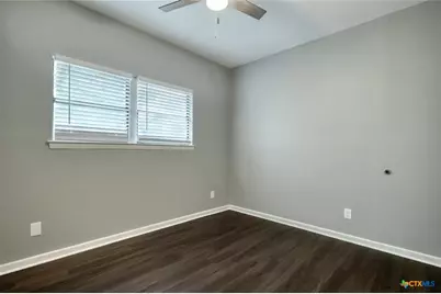 1529 N Colorado Street N, Lockhart, TX 78644 - Photo 10