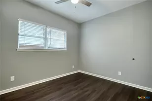 1529 N Colorado Street N, Lockhart, TX 78644 - Photo 10