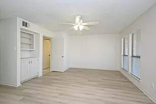 105 Crescent Bluff, Austin, TX 78734 - Photo 12