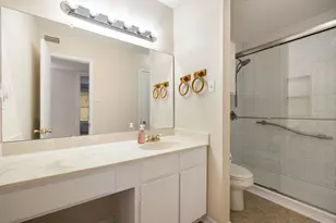 4500 E Oltorf St, Austin, TX 78741 - Photo 4