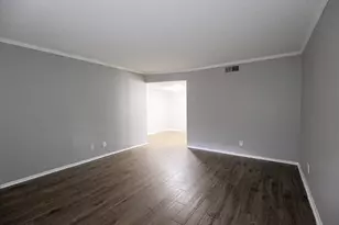 8100 N Mopac Expy, Austin, TX 78759 - Photo 12