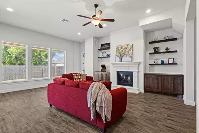 109 Pink Granite Boulevard, Dripping Springs, TX 78620 - Photo 8