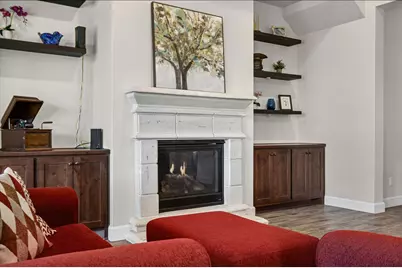 109 Pink Granite Boulevard, Dripping Springs, TX 78620 - Photo 10