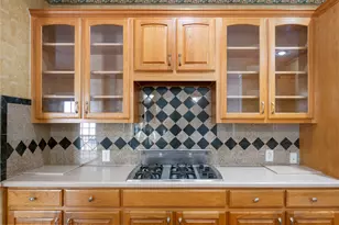 10025 Dianella Ln, Austin, TX 78759 - Photo 16