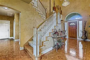 10025 Dianella Ln, Austin, TX 78759 - Photo 8