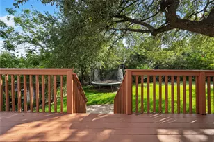 10025 Dianella Ln, Austin, TX 78759 - Photo 36