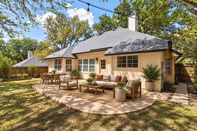 8001 Willet Trail, Austin, TX 78745 - Photo 16