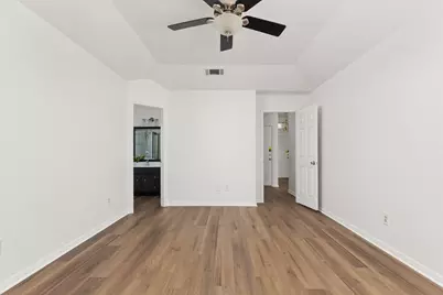 8001 Willet Trail, Austin, TX 78745 - Photo 10