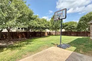 16212 Double Eagle Dr, Austin, TX 78717 - Photo 32