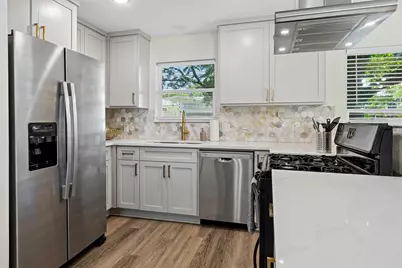 1802 Vallejo Street, Austin, TX 78757 - Photo 2
