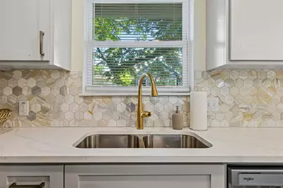 1802 Vallejo Street, Austin, TX 78757 - Photo 8