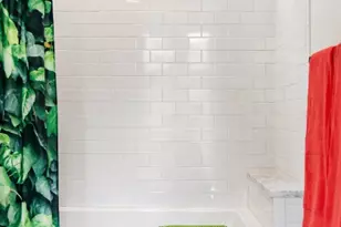 2804 E 22nd St, Austin, TX 78722 - Photo 36