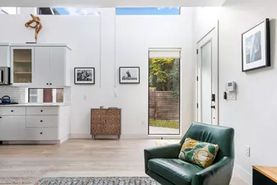 2804 E 22nd Street #B, Austin, TX 78722 - Photo 6