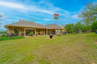 19013 Venture Drive, Point Venture, TX 78645 - Photo 16