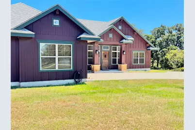 1094 Raintree Lane, Elgin, TX 78621 - Photo 2