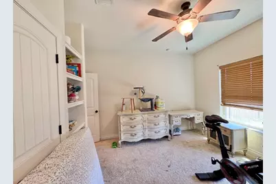 1094 Raintree Lane, Elgin, TX 78621 - Photo 18