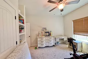 1094 Raintree Ln, Elgin, TX 78621 - Photo 18