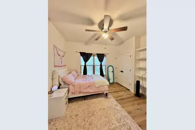 1094 Raintree Lane, Elgin, TX 78621 - Photo 16