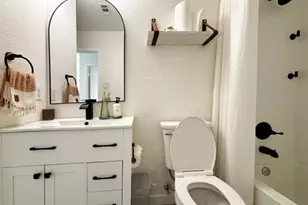 5624 Victory Gallop Dr, Del Valle, TX 78617 - Photo 14