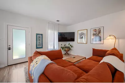 4603 Ribbecke Avenue, Austin, TX 78721 - Photo 8