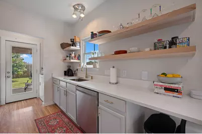 4603 Ribbecke Avenue, Austin, TX 78721 - Photo 12