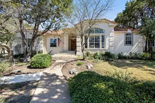 110 Squires Dr, Lakeway, TX 78734 - Photo 1