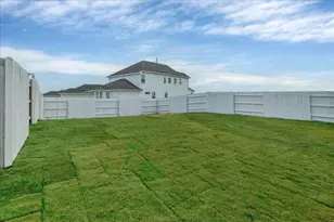 116 Honeybee Ln, Elgin, TX 78621 - Photo 32