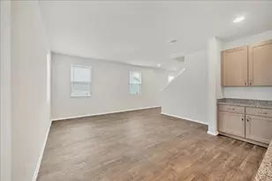 116 Honeybee Ln, Elgin, TX 78621 - Photo 14