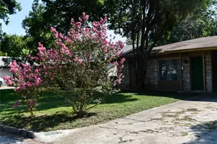 2211 Lanier Dr, Austin, TX 78757 - Photo 14