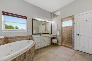 214 Trail Master Cir, Driftwood, TX 78619 - Photo 22