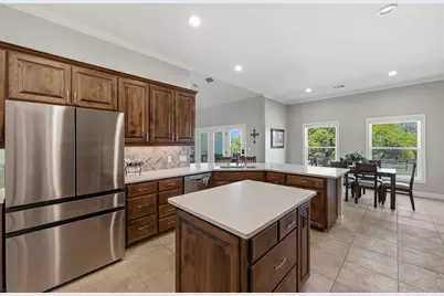 214 Trailmaster Circle, Driftwood, TX 78619 - Photo 14