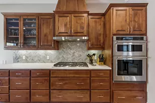 214 Trail Master Cir, Driftwood, TX 78619 - Photo 14