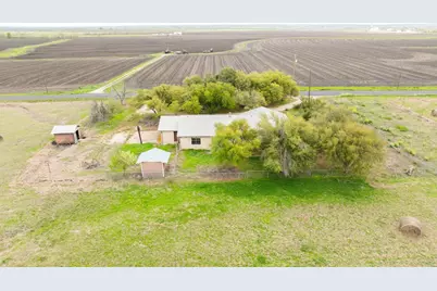 19810 Janak Road, Coupland, TX 78615 - Photo 10