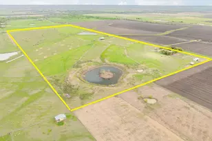 19810 Janak Rd, Coupland, TX 78615 - Photo 4