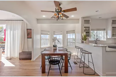 8101 Breeze Way, Jonestown, TX 78645 - Photo 10