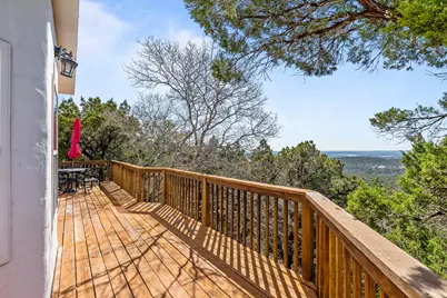 8101 Breeze Way, Jonestown, TX 78645 - Photo 32