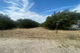 21844 Ticonderoga Ave, Lago Vista, TX 78645 - Photo 2