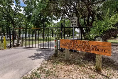 21844 Ticonderoga Avenue, Lago Vista, TX 78645 - Photo 12