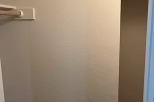 1021 Christopher Ave, Round Rock, TX 78681 - Photo 6