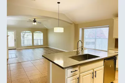 3717 Fossilwood Way, Round Rock, TX 78681 - Photo 14