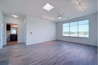 13130 Pond Springs Road Road #2203, Austin, TX 78729 - Photo 8