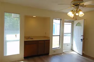 903 Chisholm Cove, Round Rock, TX 78681 - Photo 2