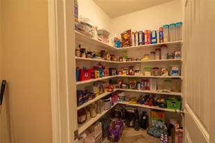 862 Apricot Dr, Kyle, TX 78640 - Photo 8