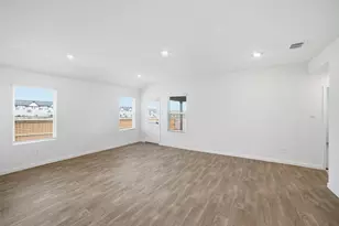 121 Las Lomas Dr, San Marcos, TX 78666 - Photo 10